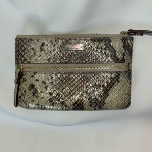Kate Spade Cobble Hill Bee wristlet Natural Metallic snake